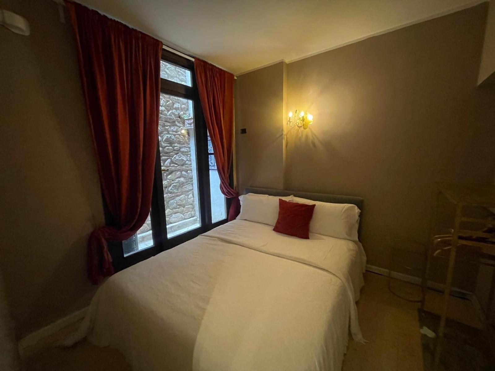 Prestige Suite Сирмионе Экстерьер фото